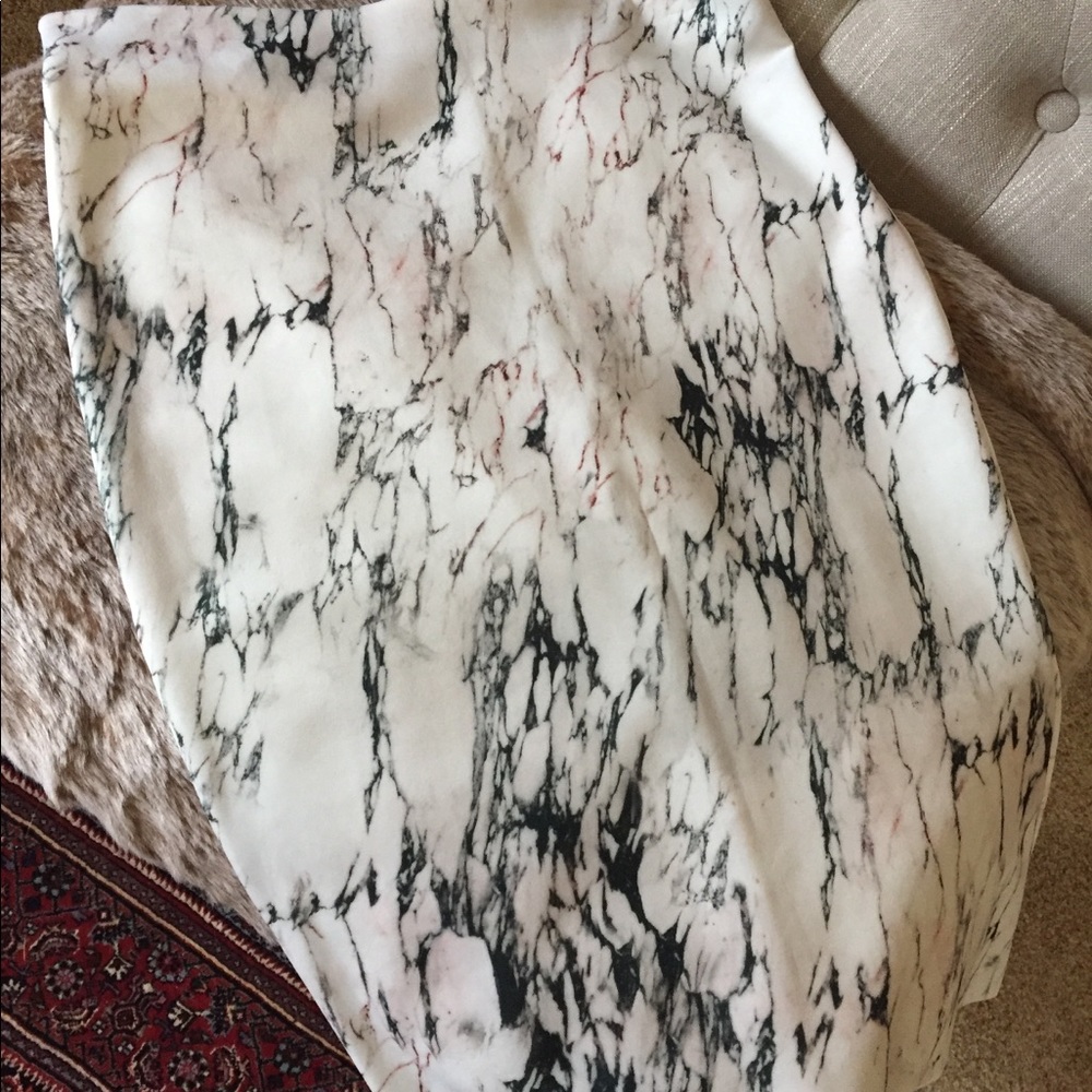 ZARA PENCIL SKIRT BODYCON